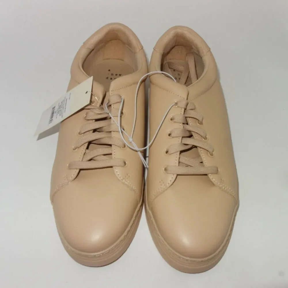 A New Day Cecily Sneakers Tan Shoes Memory Foam Women's Size 10 NEW